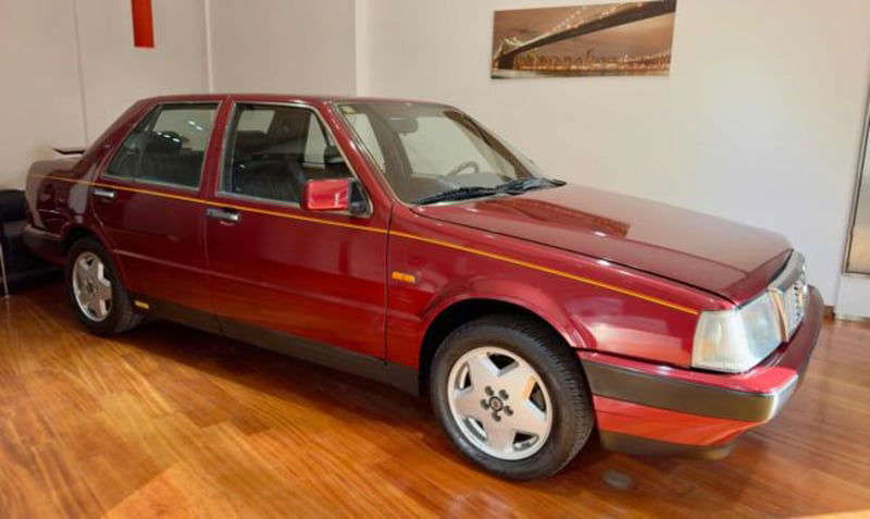 Lancia Thema 8.32