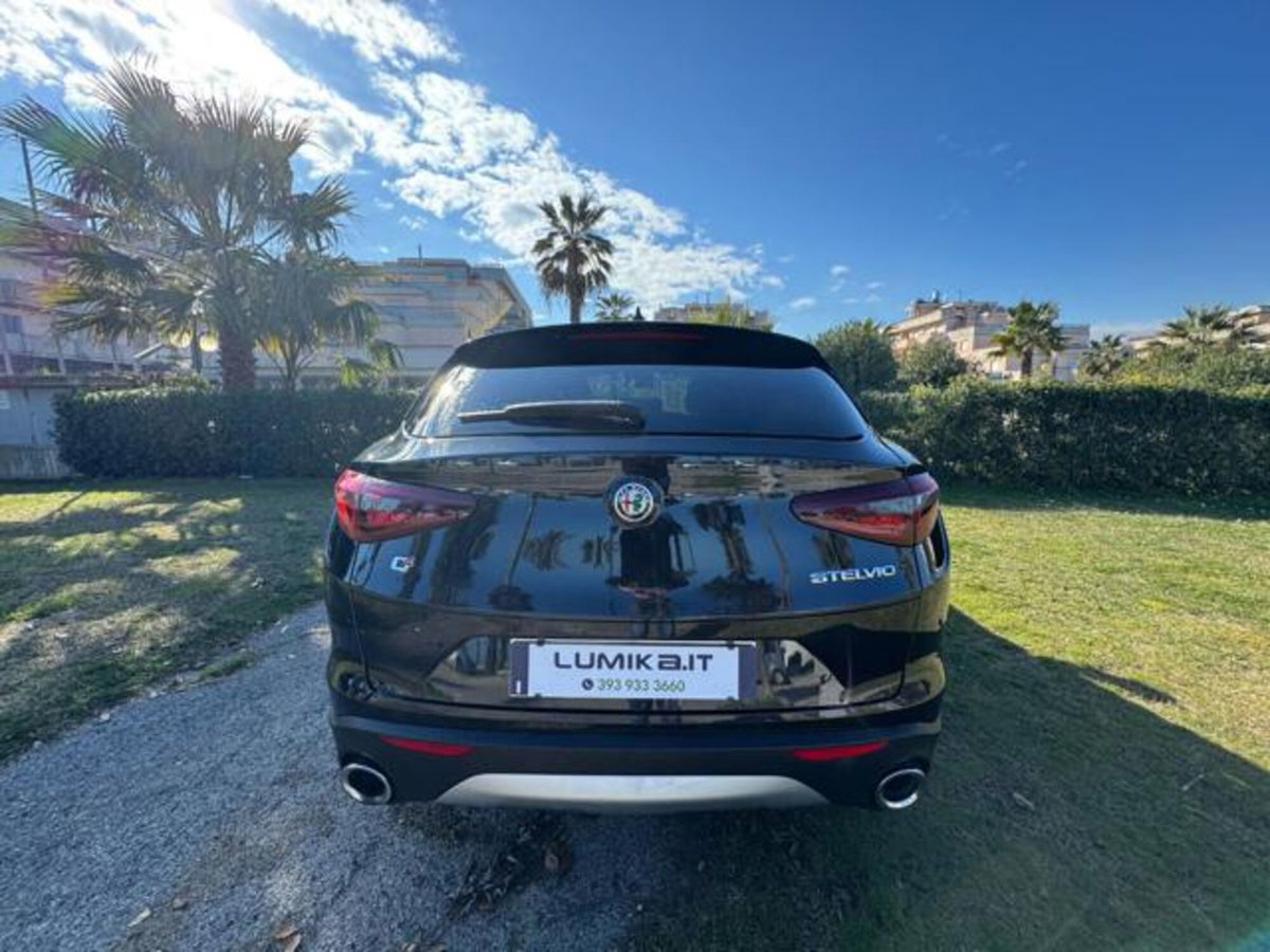 Alfa Romeo Stelvio Stelvio 2.2 Turbodiesel 210 CV AT8 Q4 Business (6)