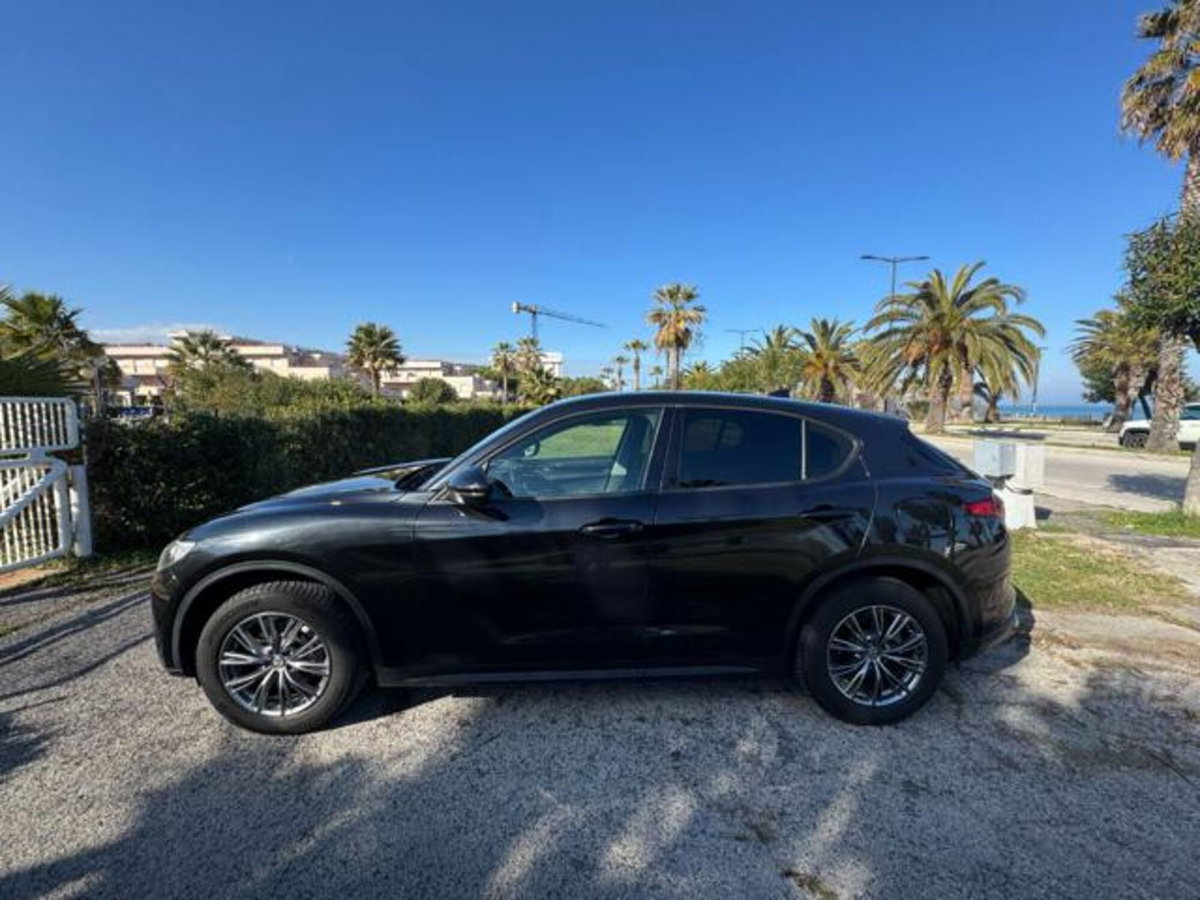 Alfa Romeo Stelvio Stelvio 2.2 Turbodiesel 210 CV AT8 Q4 Business (8)