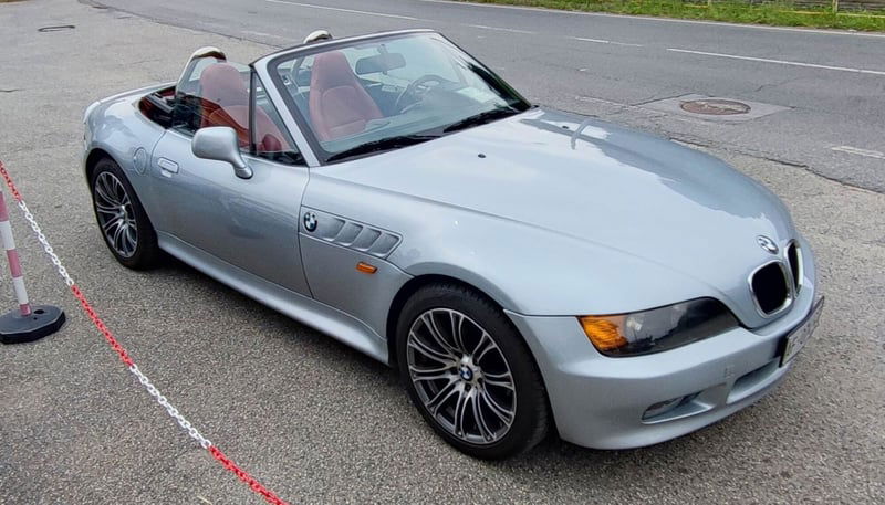 BMW Z3 Cabrio 1.9 16V cat Roadster