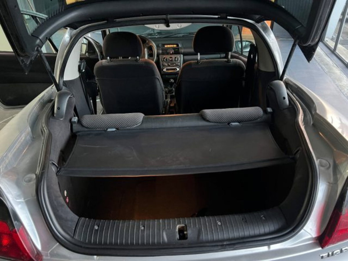 Opel Tigra 16V cat (11)