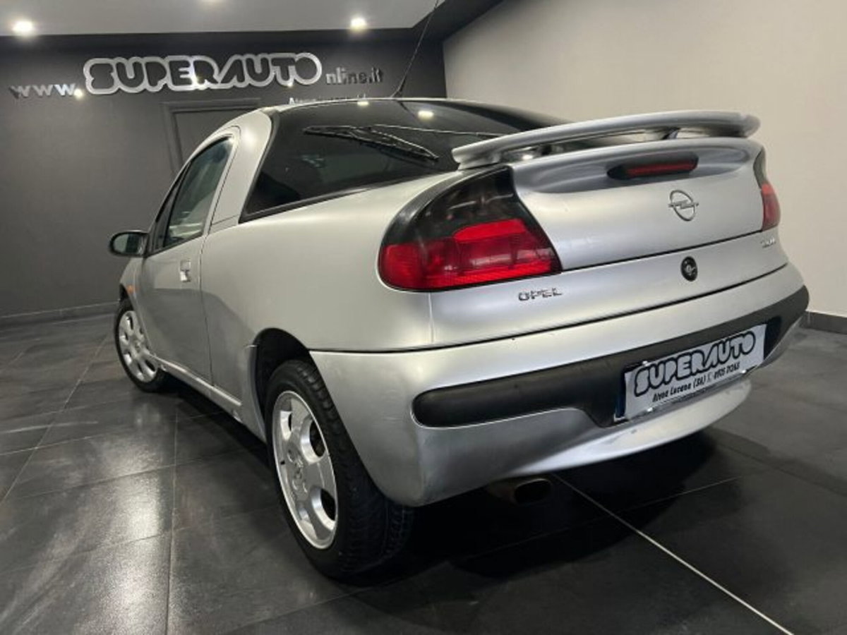 Opel Tigra 16V cat (3)