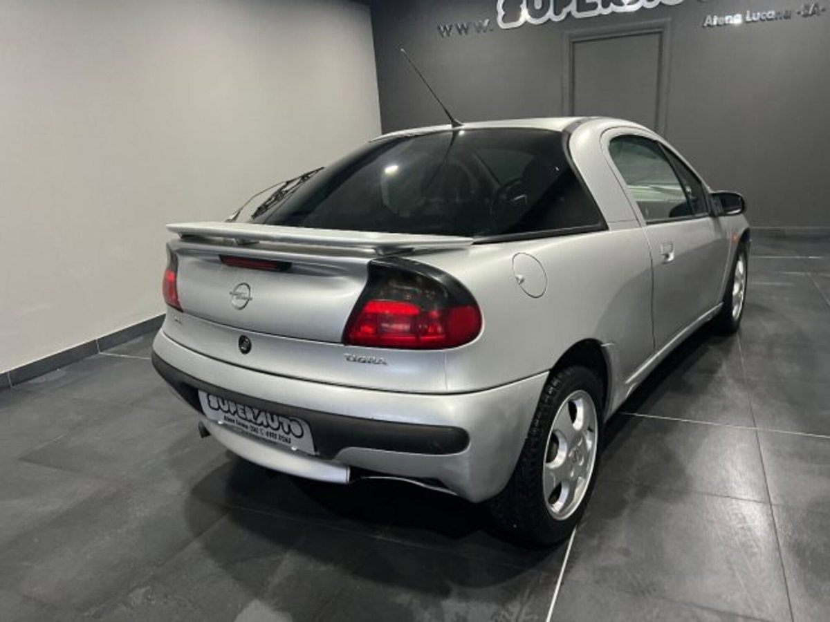 Opel Tigra 16V cat (5)