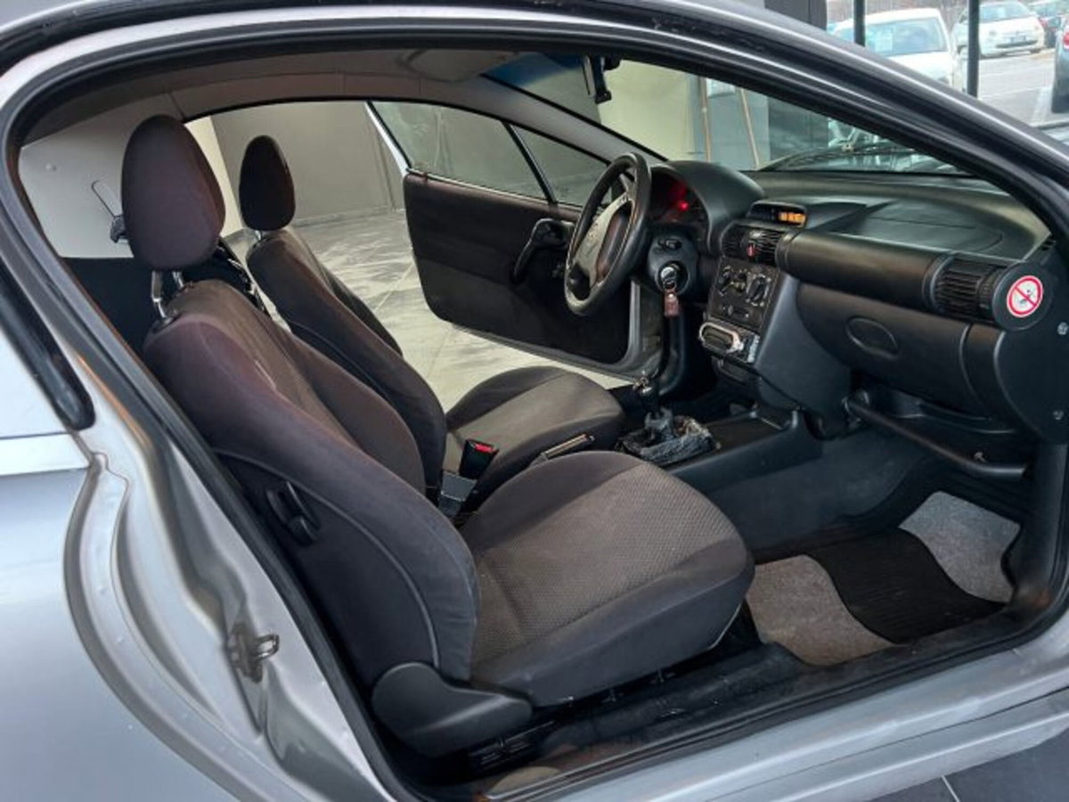 Opel Tigra 16V cat (8)