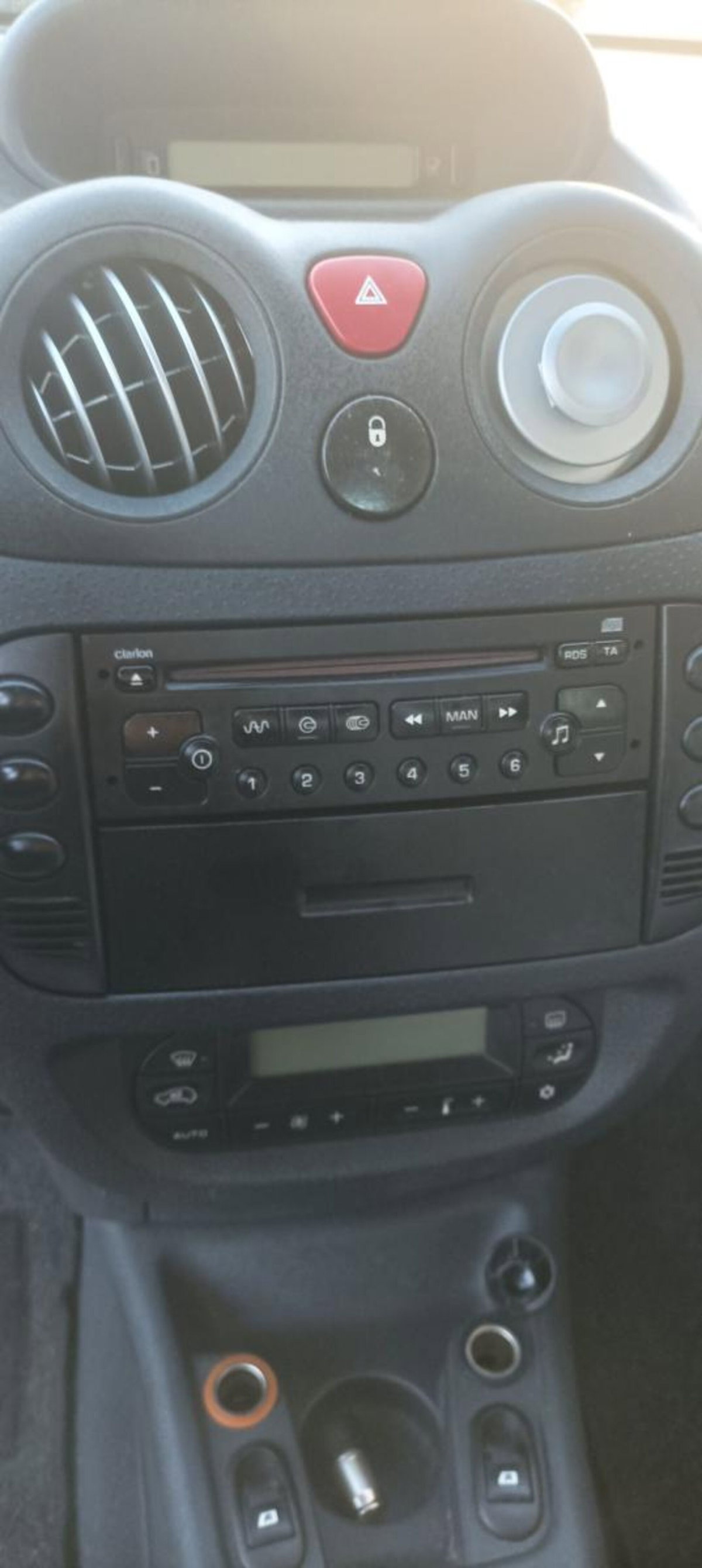 Citroen C3 Cabrio 1.4 (11)