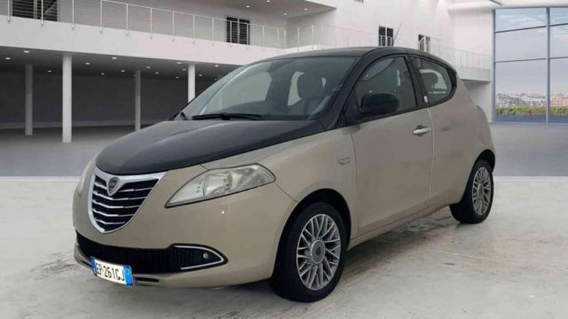 Lancia Ypsilon 1.2 69 CV 5 porte GPL Ecochic Platinum 
