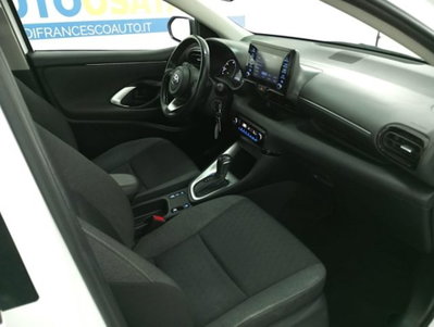 Toyota Toyota C-HR 2.0 Hybrid E-CVT Lounge (16)