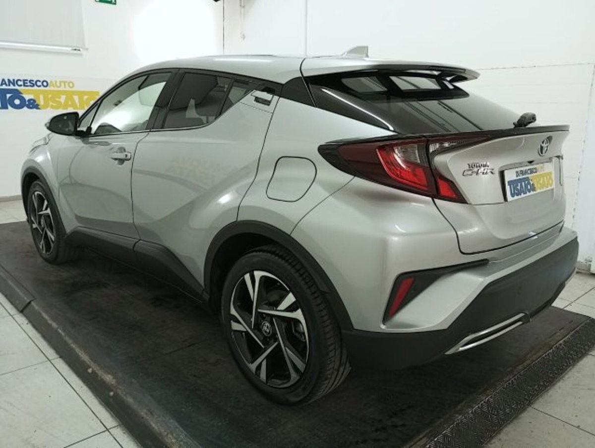 Toyota Toyota C-HR 2.0 Hybrid E-CVT Lounge (3)
