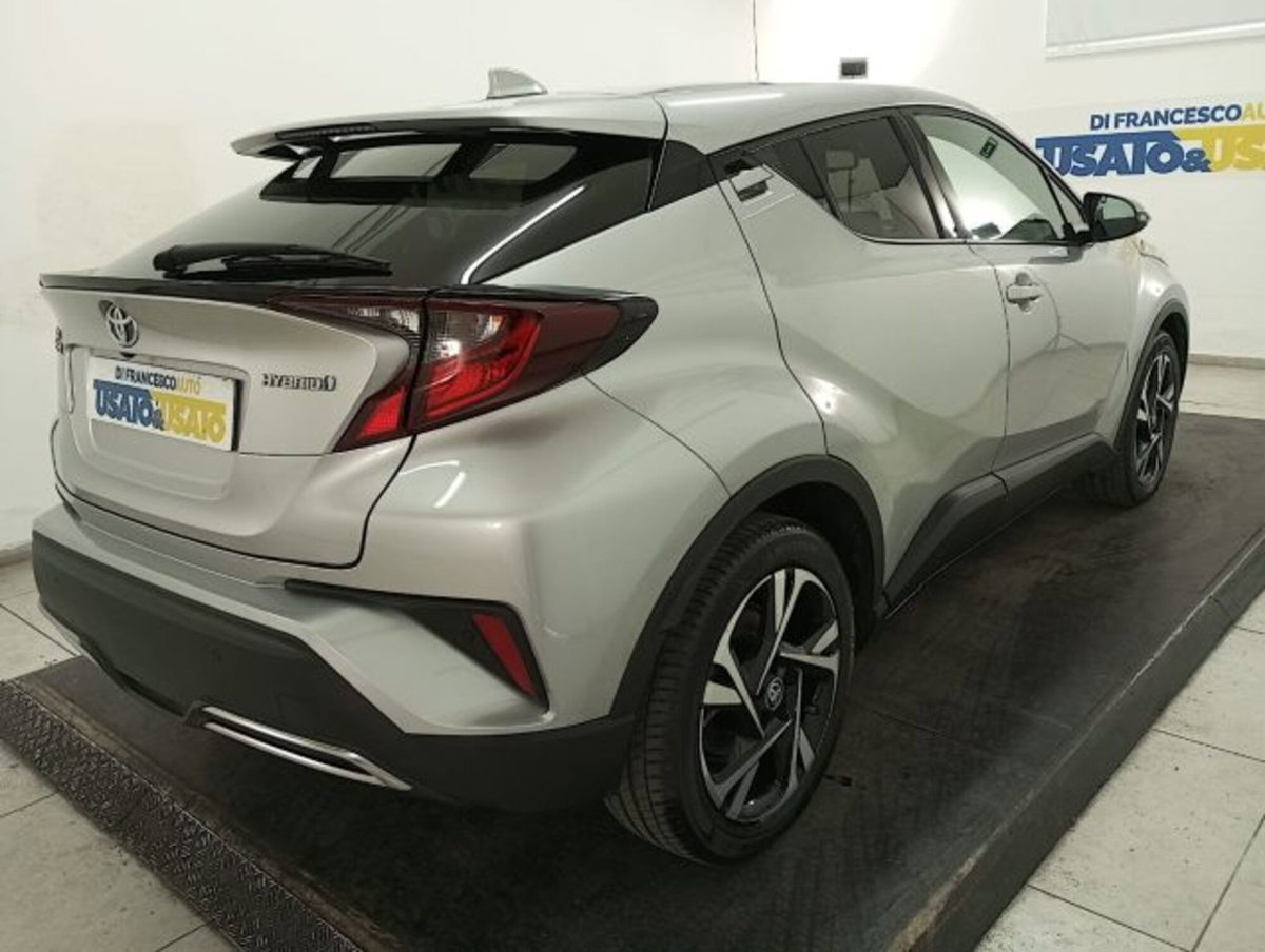 Toyota Toyota C-HR 2.0 Hybrid E-CVT Lounge (5)