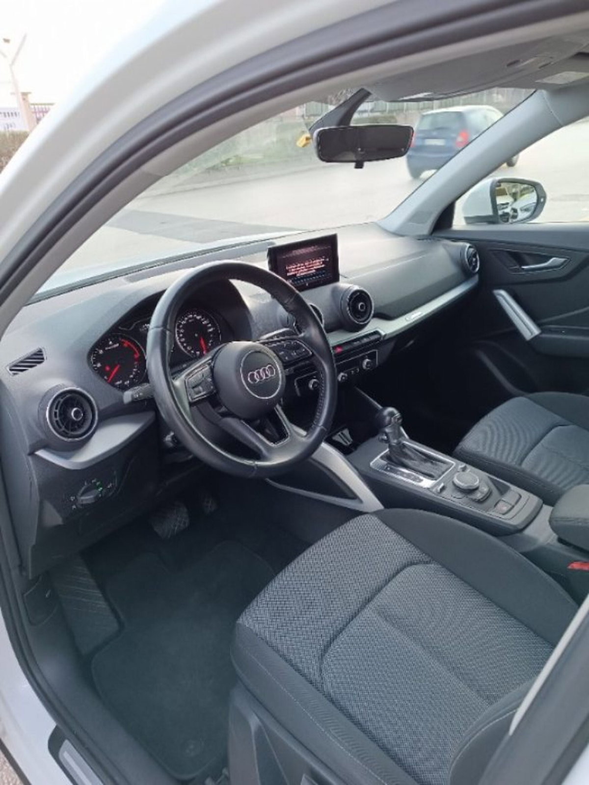 Audi Q2 Q2 30 TDI Identity Black (15)