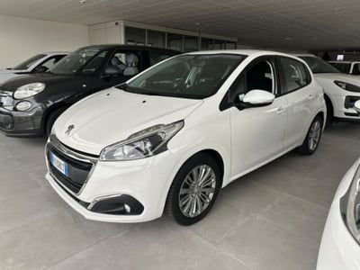 Peugeot 208 75 5 porte Active usata