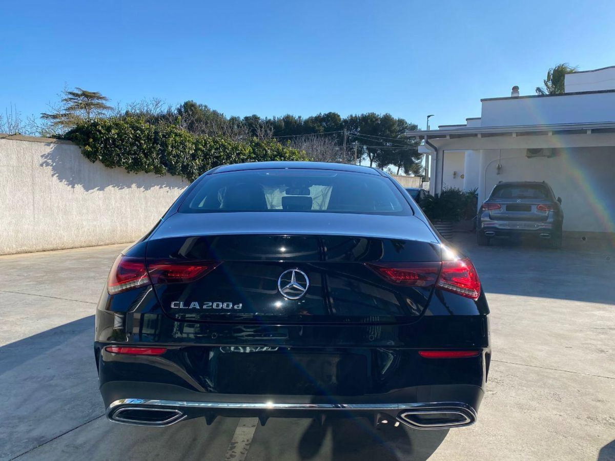 Mercedes-Benz CLA 200 d Premium (5)