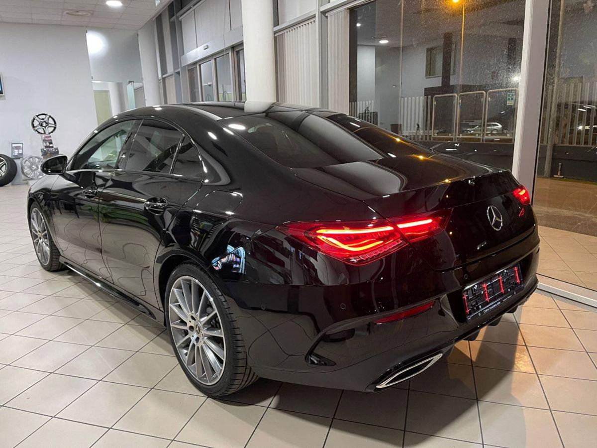 Mercedes-Benz CLA 200 d Premium (5)