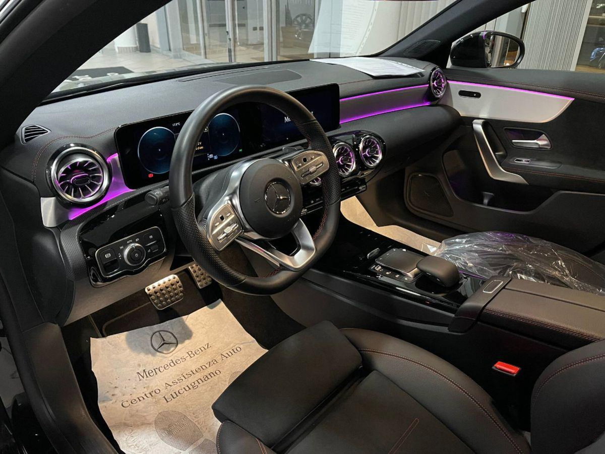 Mercedes-Benz CLA 200 d Premium (6)