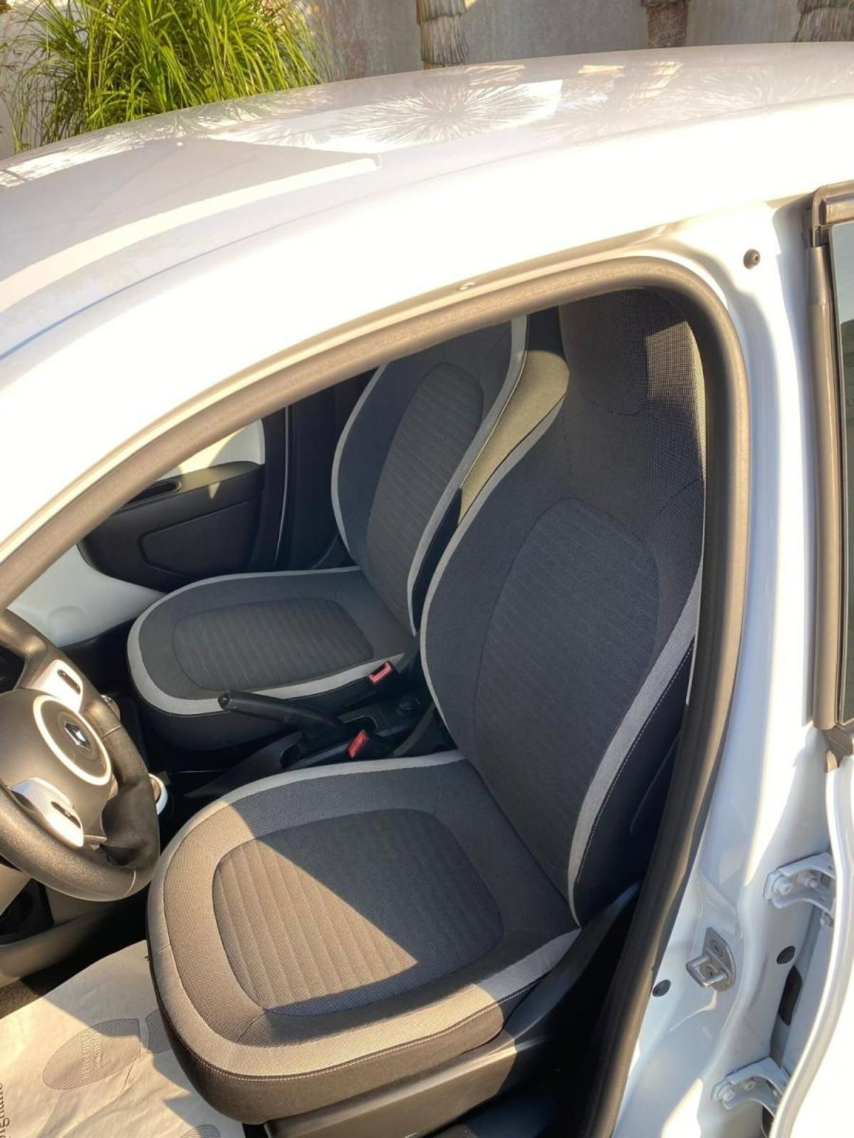 Renault Twingo SCe Zen (9)
