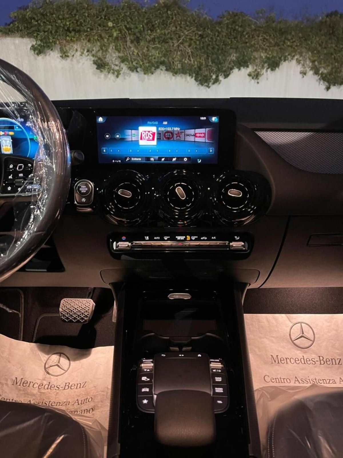 Mercedes-Benz GLA SUV 200 d Automatic Business (10)