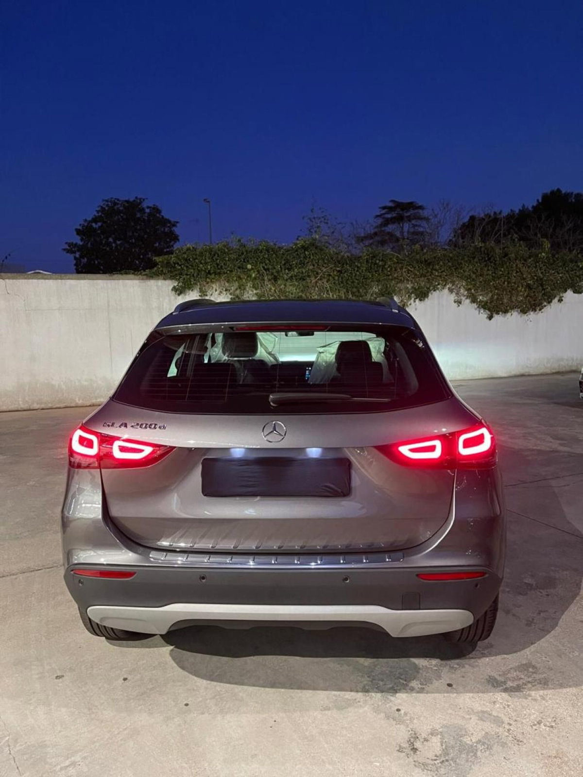 Mercedes-Benz GLA SUV 200 d Automatic Business (3)