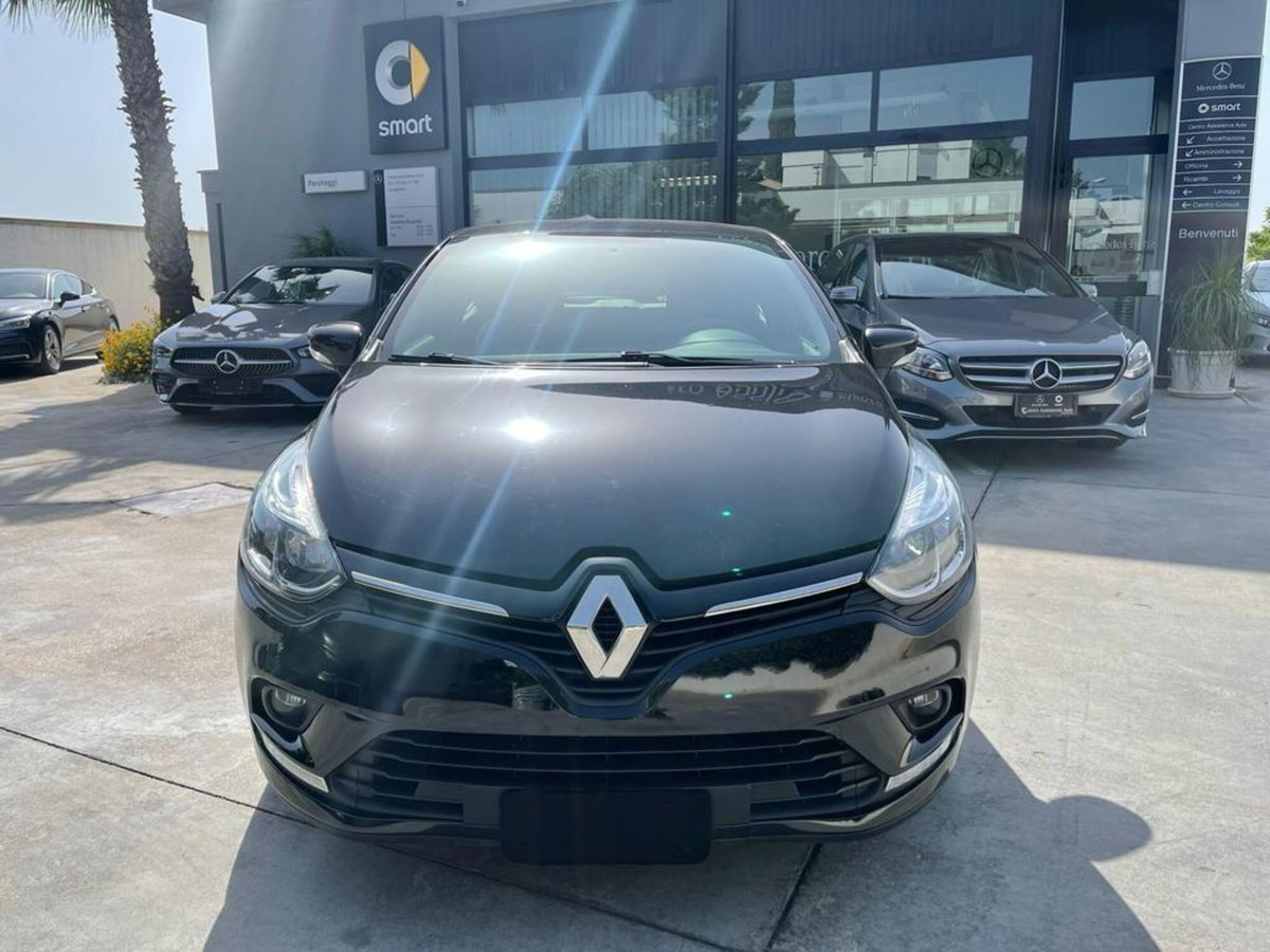 Renault Clio SCe 75 CV 5 porte Zen (2)