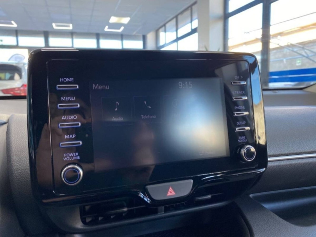 Toyota Yaris Cross 1.5 Hybrid 5p. E-CVT Premiere (16)