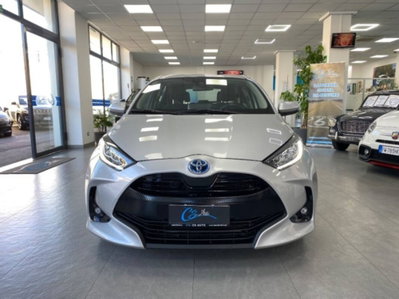 Toyota Yaris Cross 1.5 Hybrid 5p. E-CVT Premiere (2)