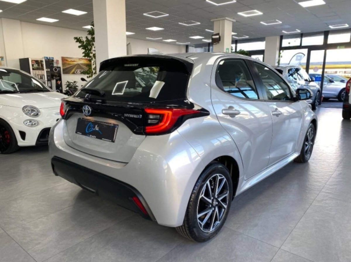 Toyota Yaris Cross 1.5 Hybrid 5p. E-CVT Premiere (7)