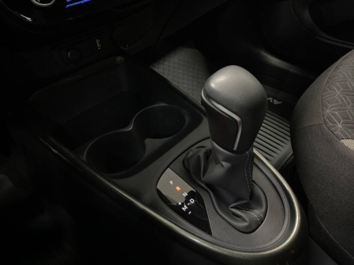 Toyota Aygo X 1.0 Trend 72cv (19)