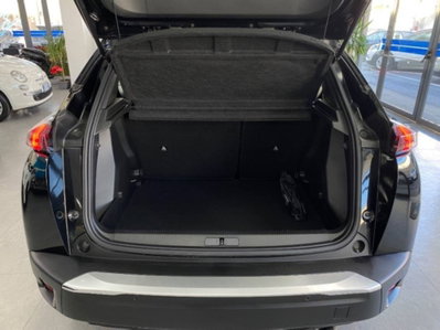 Peugeot 2008 100 Active (9)