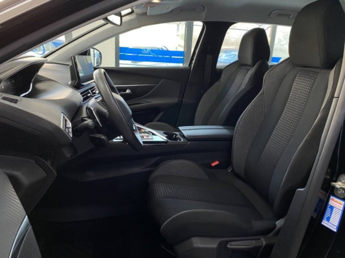 Peugeot 3008 BlueHDi 130 S&S EAT8 Active Business (11)