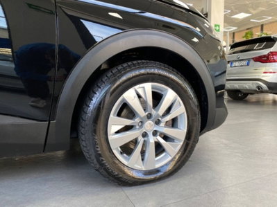Peugeot 3008 BlueHDi 130 S&S EAT8 Active Business (8)