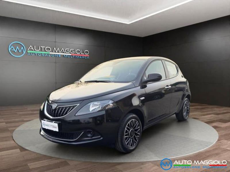Lancia Ypsilon 1.2 69 CV 5 porte GPL Ecochic Alberta Ferretti
