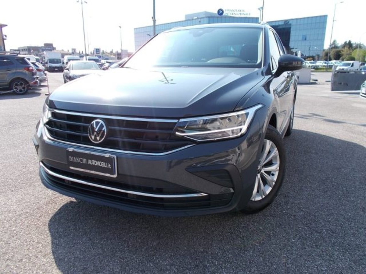 Volkswagen Tiguan 2.0 TDI 150 CV SCR DSG 4MOTION Life (4)