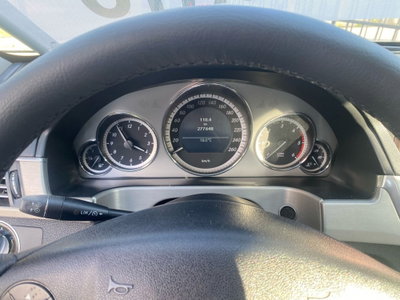 Mercedes-Benz Classe E 250 CDI BlueEFFICIENCY 4M. Avantgarde (12)