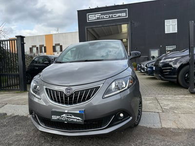 Lancia Ypsilon 1.0 FireFly 5 porte S&S Hybrid Gold Plus usata