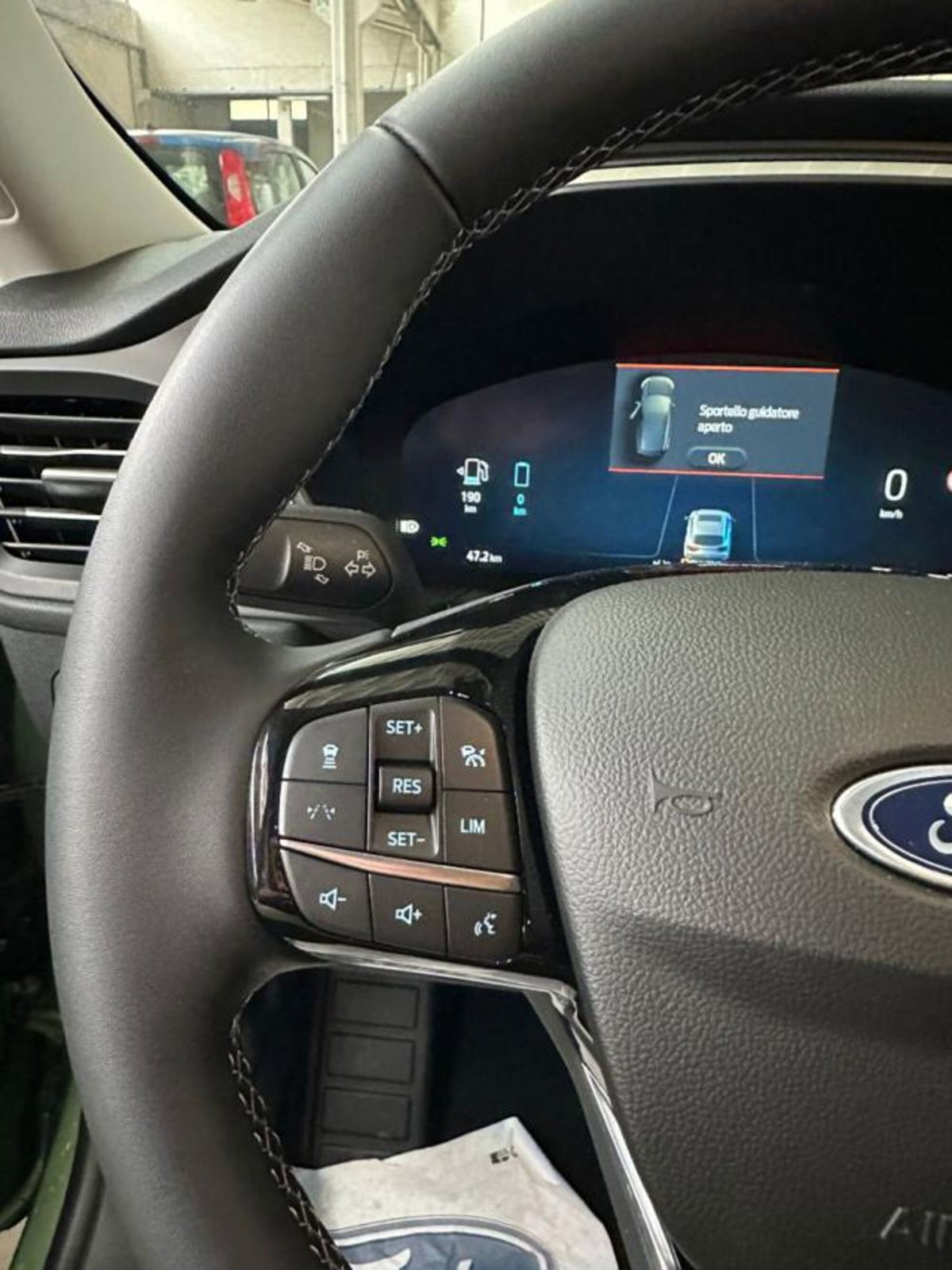 Ford Kuga 2.5 Plug In Hybrid 225 CV CVT 2WD (14)