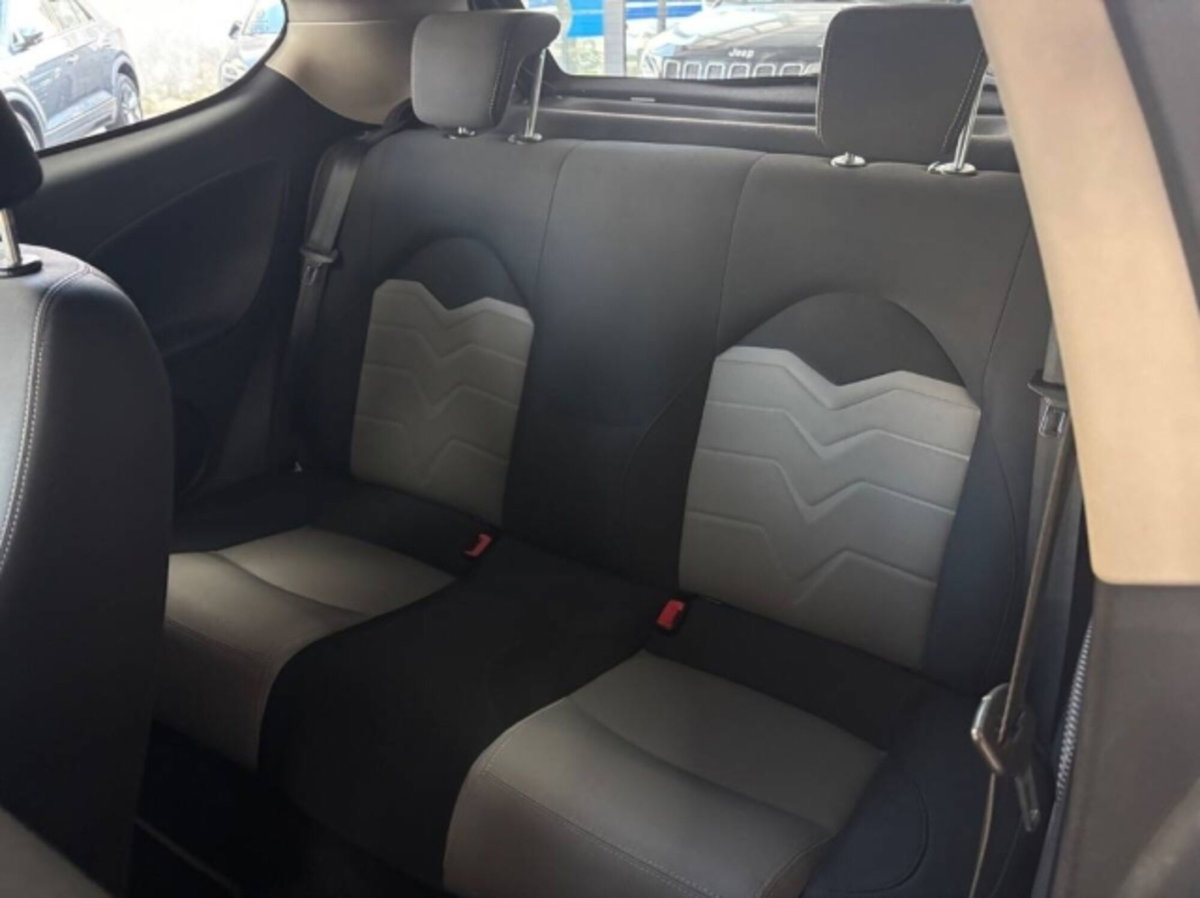 Alfa Romeo MiTo 1.3 JTDm 85 CV S&S Impression (12)
