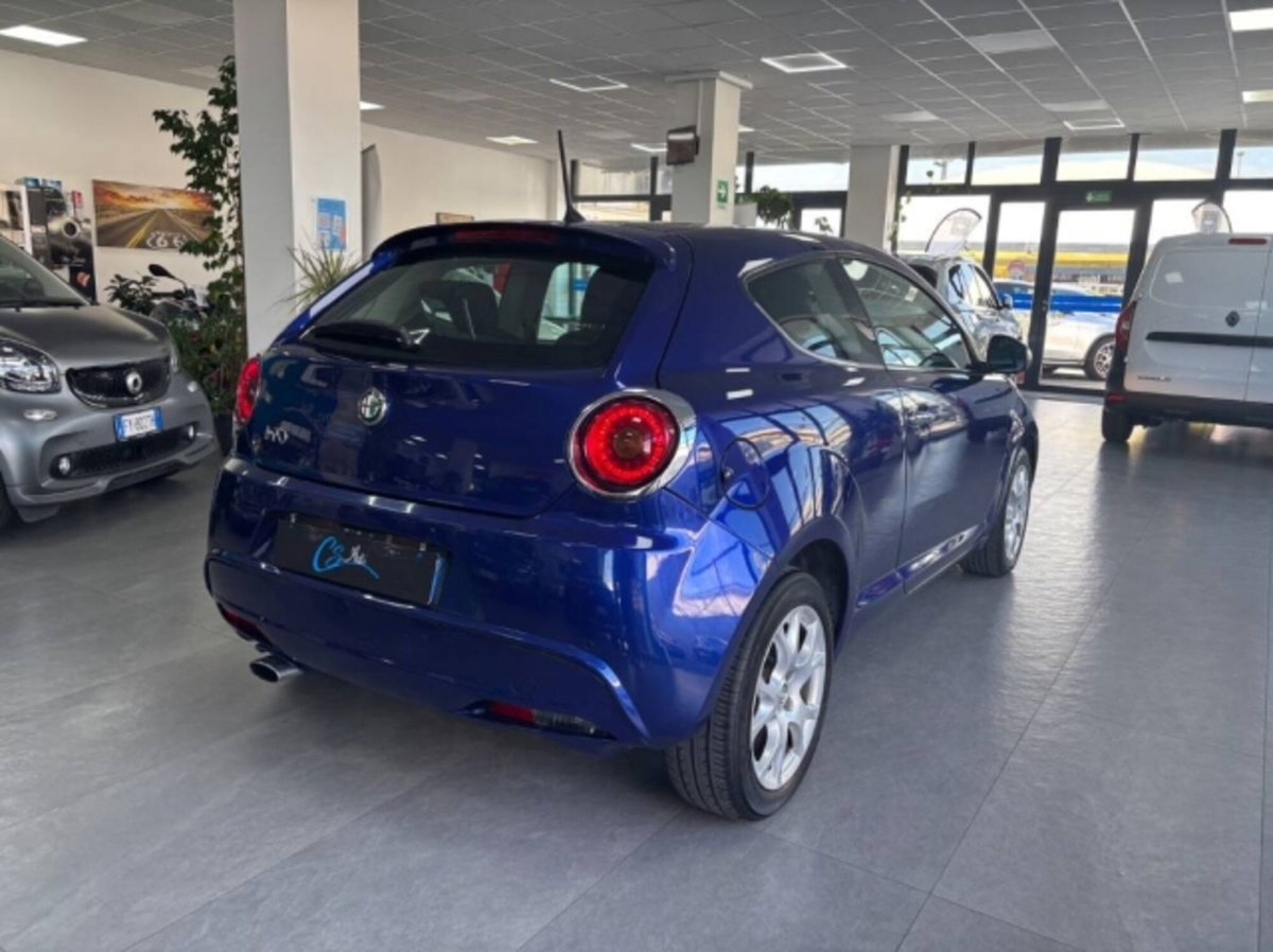 Alfa Romeo MiTo 1.3 JTDm 85 CV S&S Impression (6)