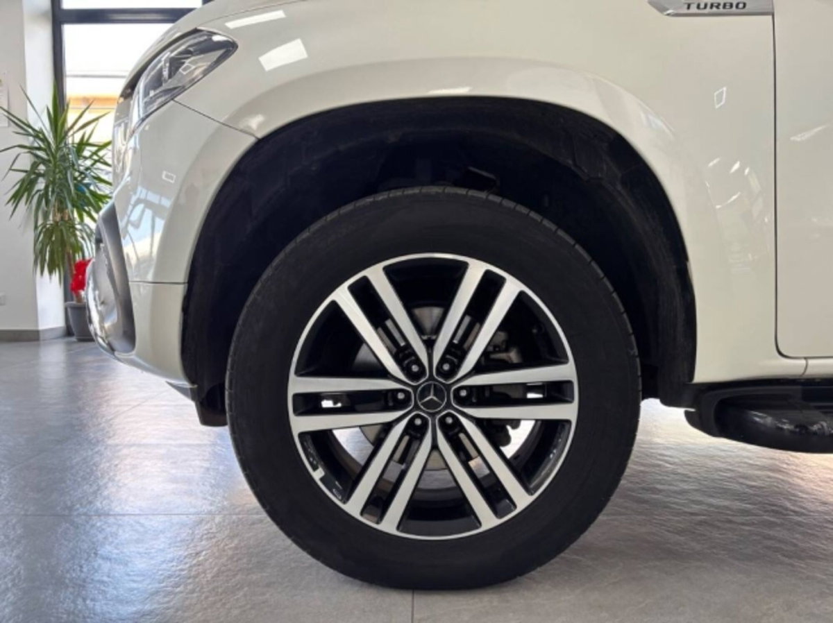 Mercedes-Benz Classe X Pick-up 350 d 4Matic Progressive (10)