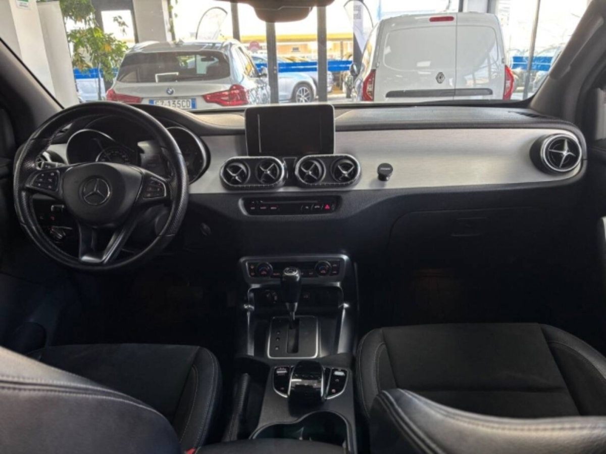 Mercedes-Benz Classe X Pick-up 350 d 4Matic Progressive (19)