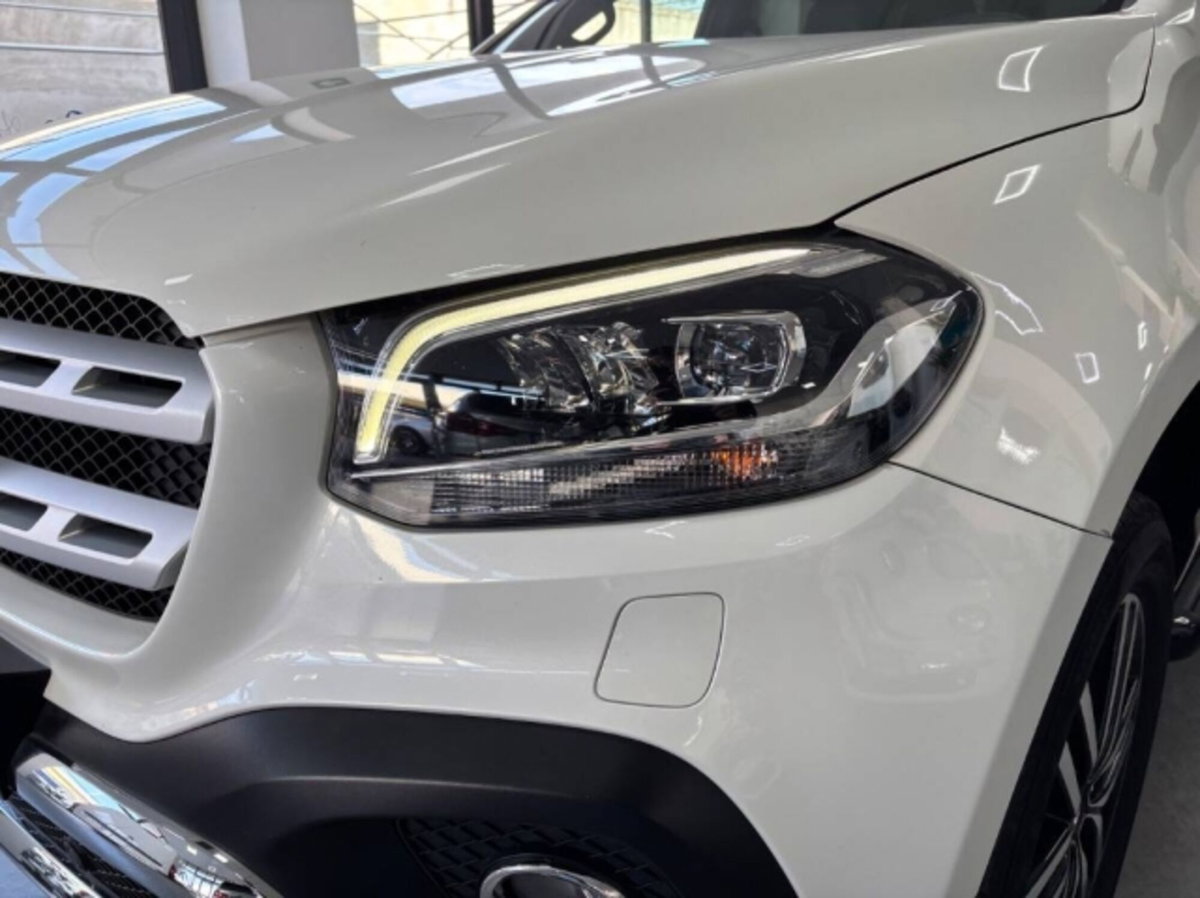Mercedes-Benz Classe X Pick-up 350 d 4Matic Progressive (9)
