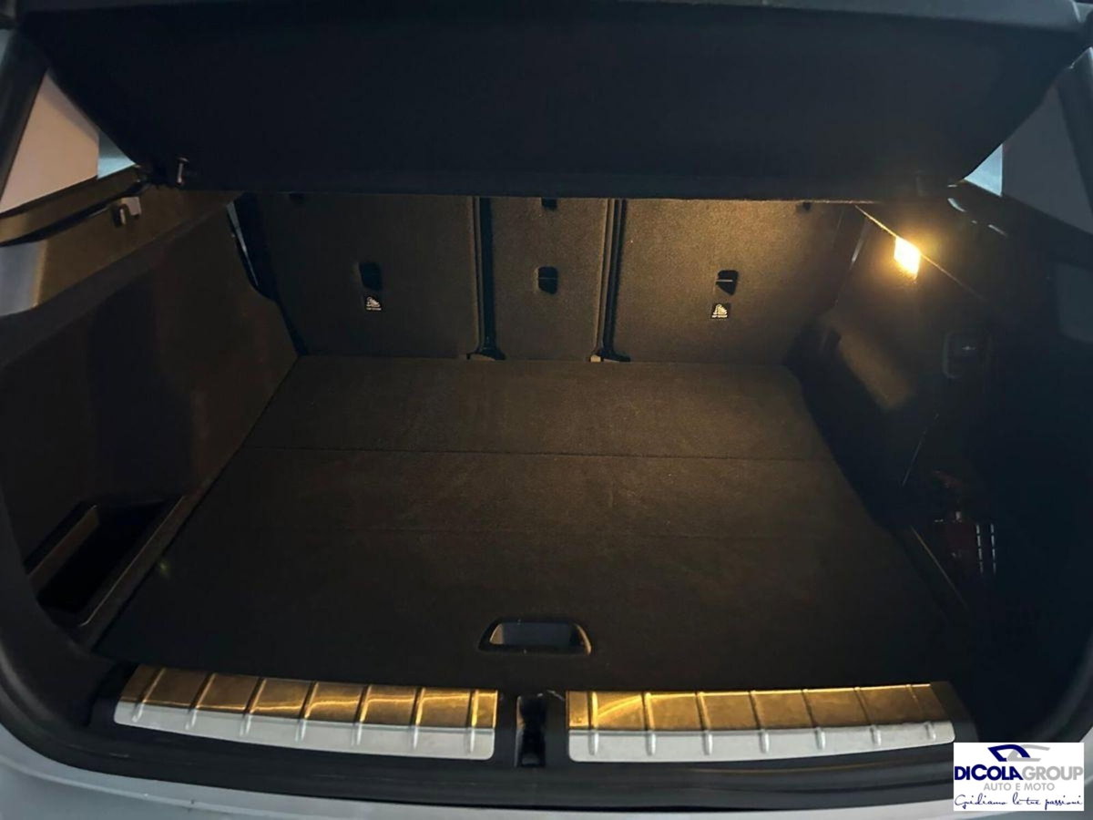 BMW X1 sDrive18d Advantage (16)