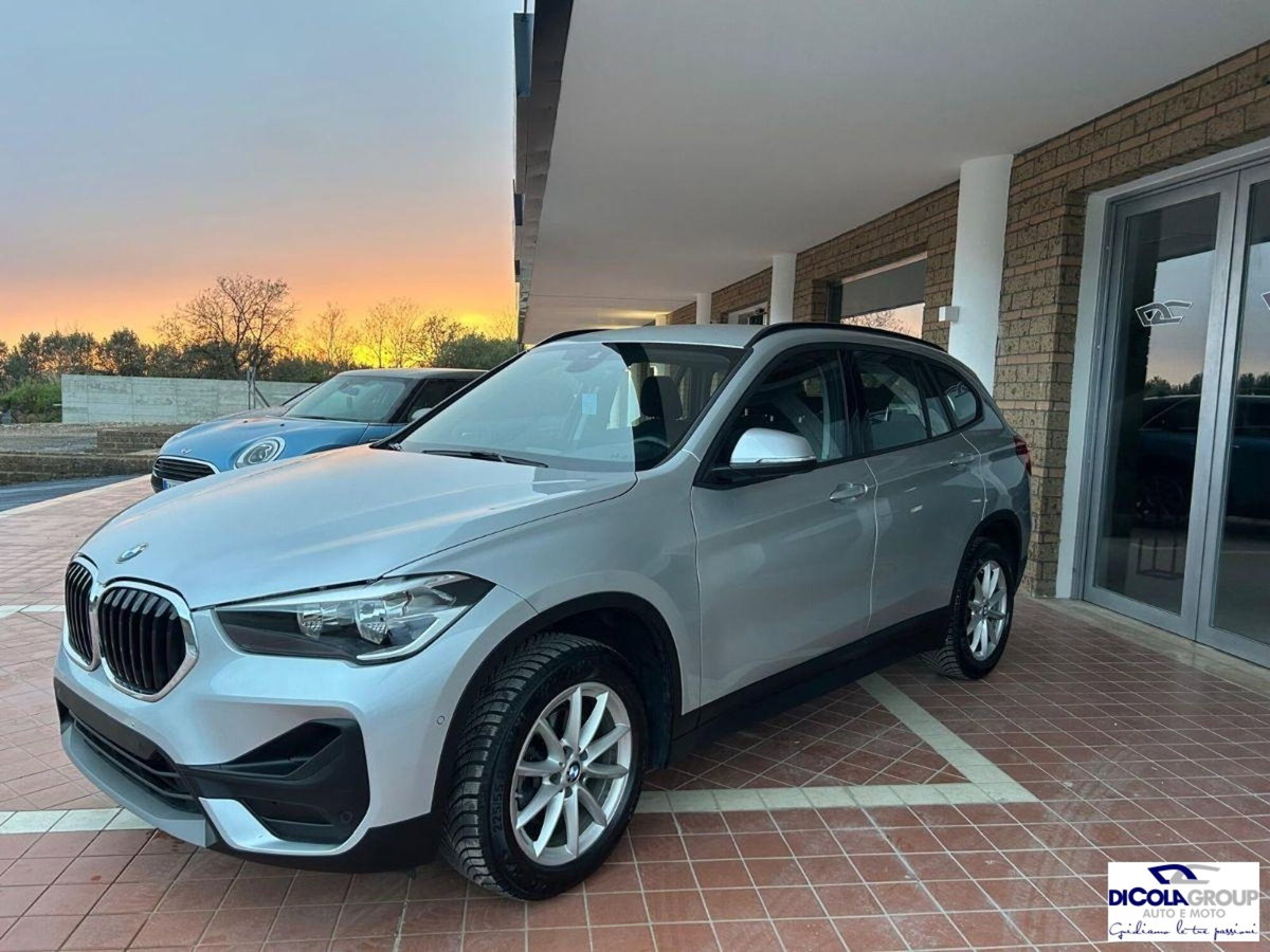 BMW X1 sDrive18d Advantage (3)