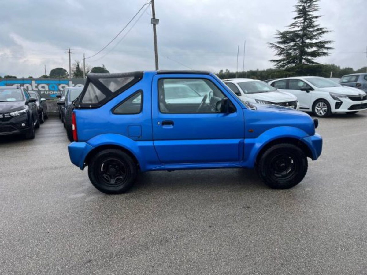 Suzuki Jimny 1.3i 16V cat 4WD JLX (2)