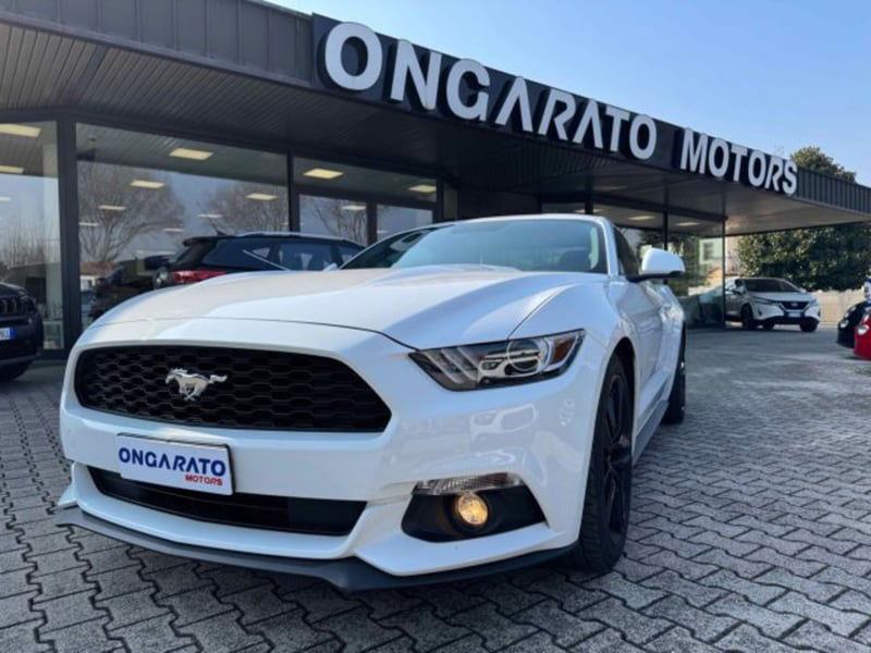 Ford Mustang Coupé Fastback 2.3 EcoBoost aut.