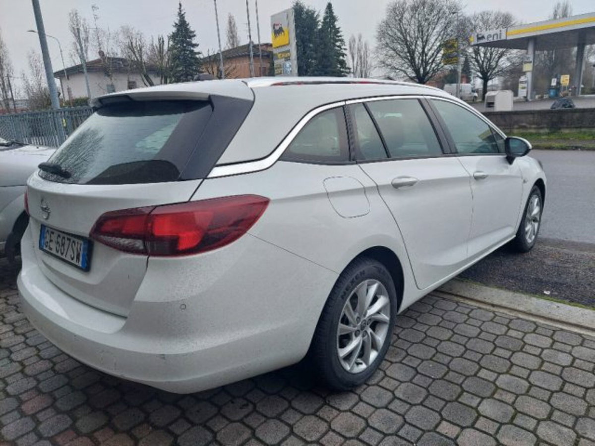 Opel Astra Station Wagon 1.5 CDTI 105 CV S&S Sports 2020 (4)