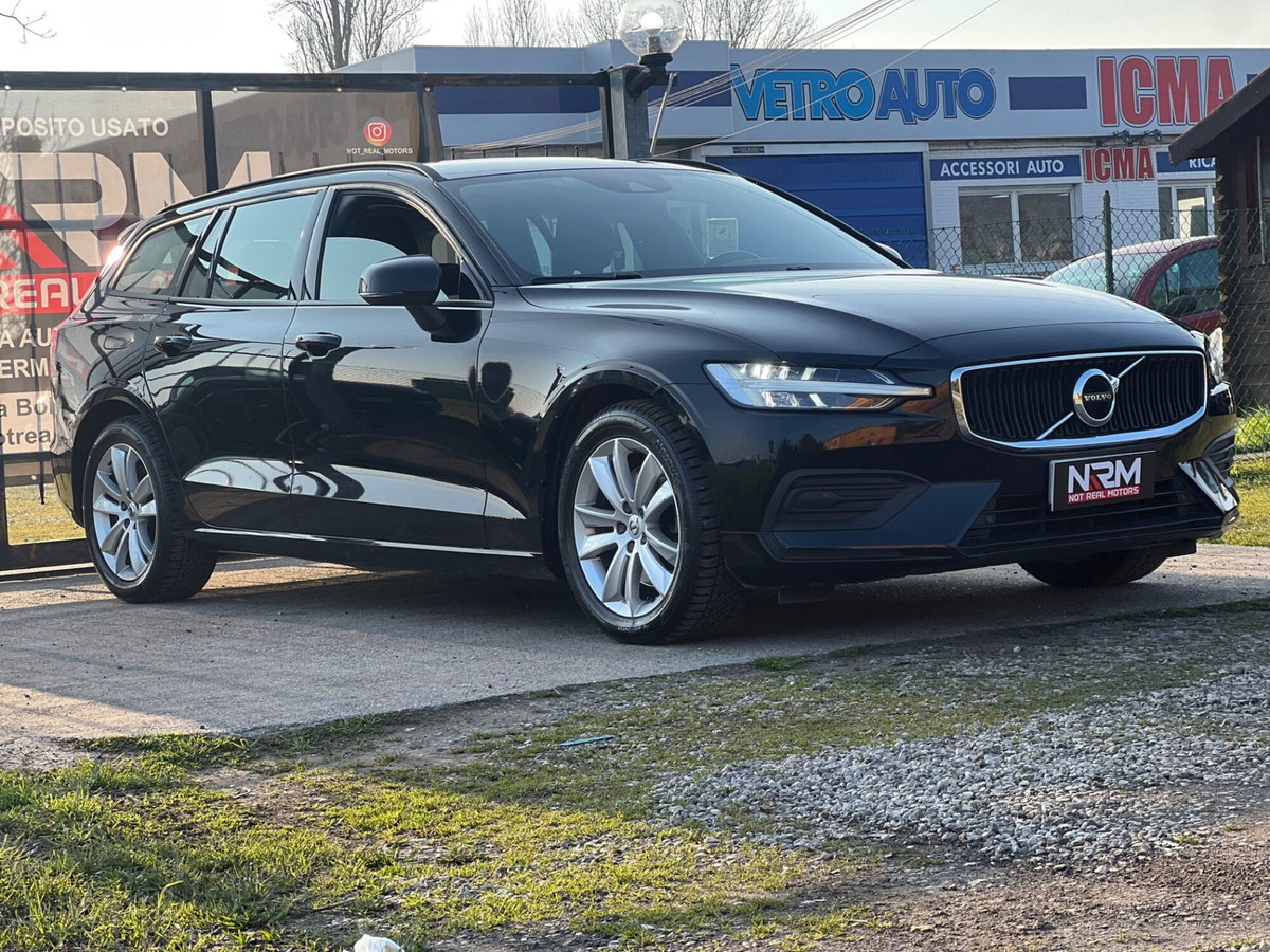 Volvo V60 B4 Geartronic R-design (3)