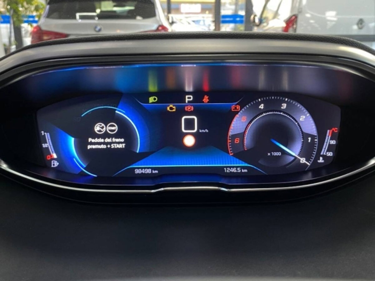 Peugeot 3008 BlueHDi 130 S&S EAT8 Active Business (17)