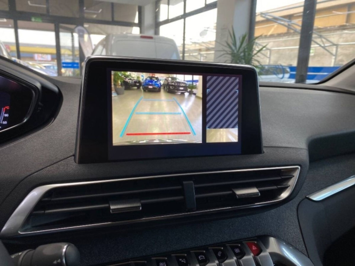 Peugeot 3008 BlueHDi 130 S&S EAT8 Active Business (20)