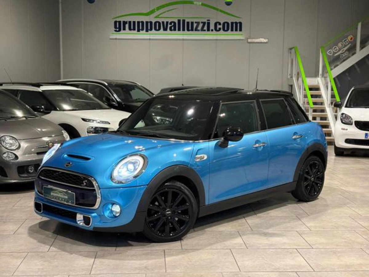 MINI Mini 2.0 Cooper S 5 porte (11)