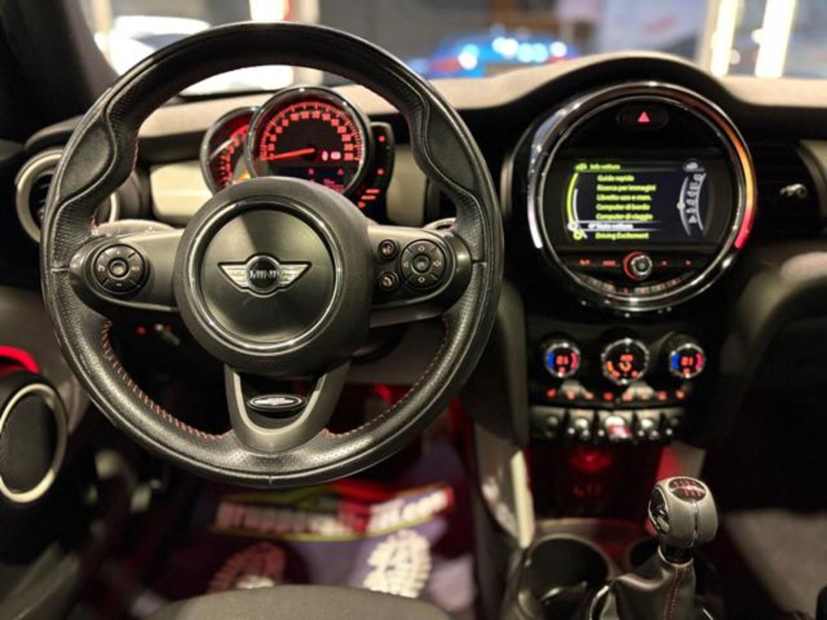 MINI Mini 2.0 Cooper S 5 porte (17)