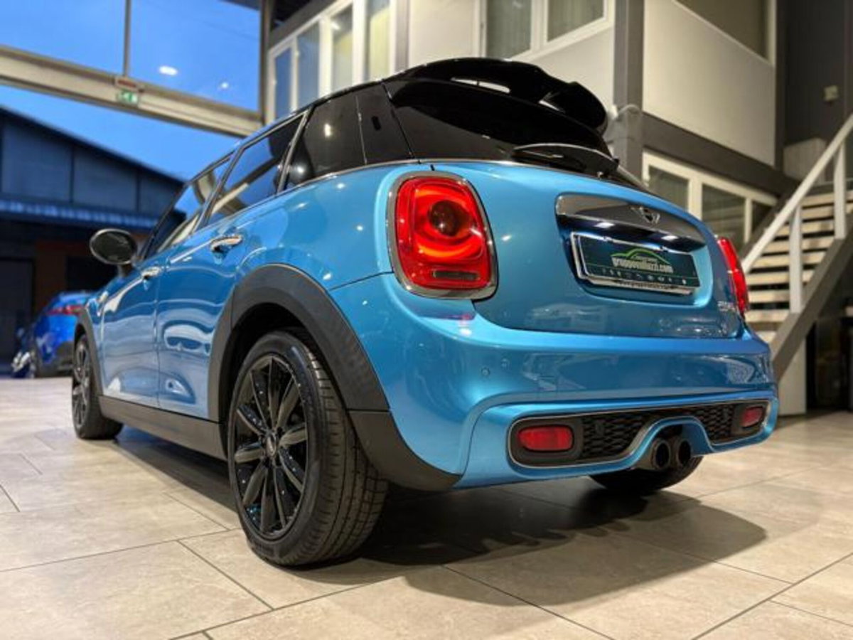 MINI Mini 2.0 Cooper S 5 porte (8)